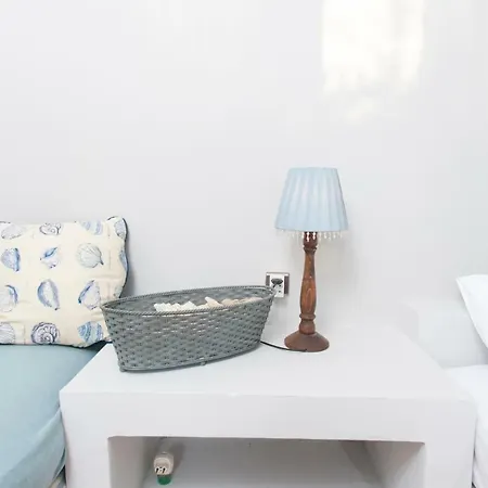 Mantinia Blue Ii By The Sea With Stunning Garden Hébergement de vacances Kalamata