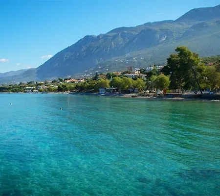 Mantinia Blue Ii By The Sea With Stunning Garden Hébergement de vacances